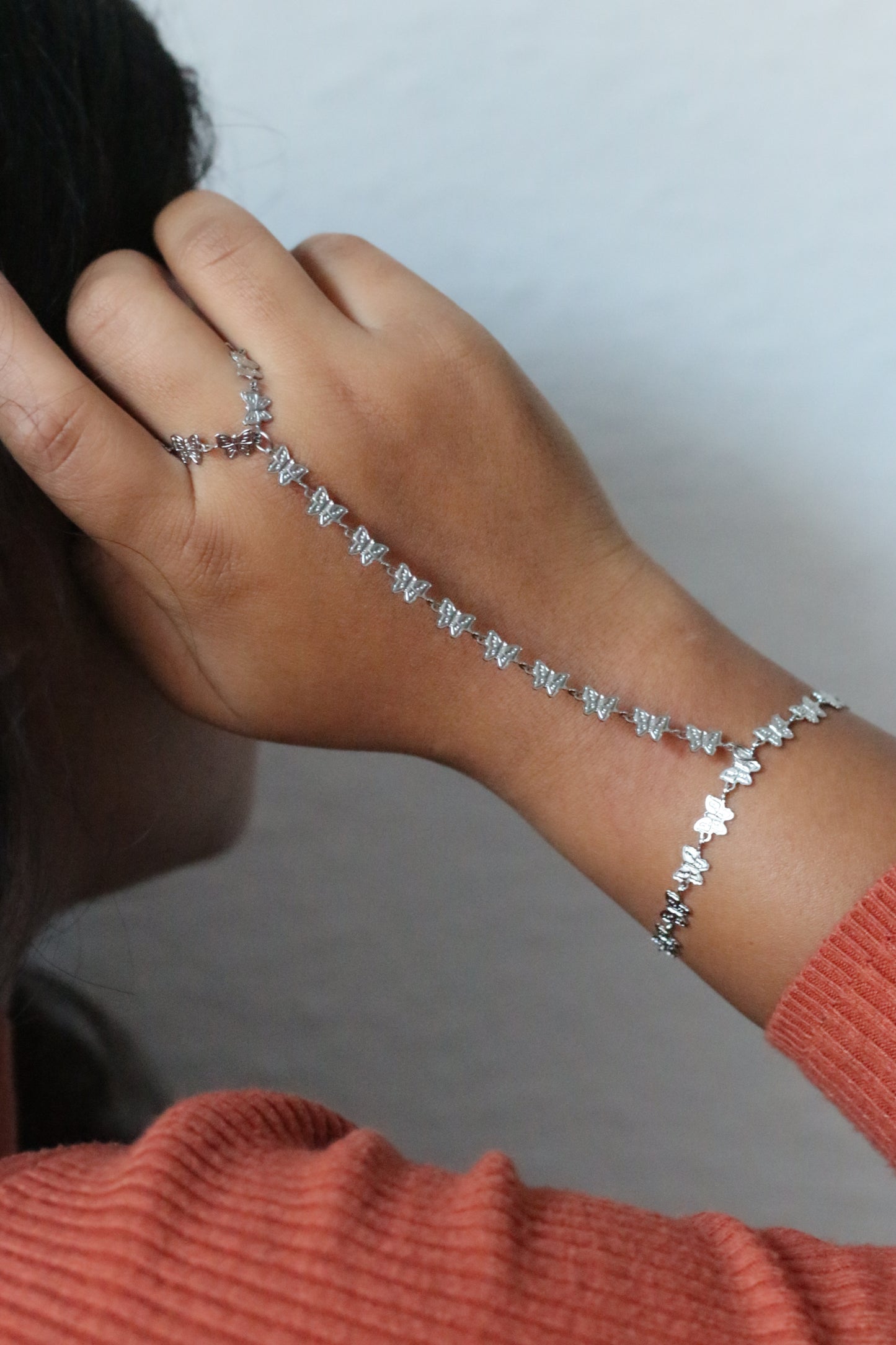 Butterfly Handchain