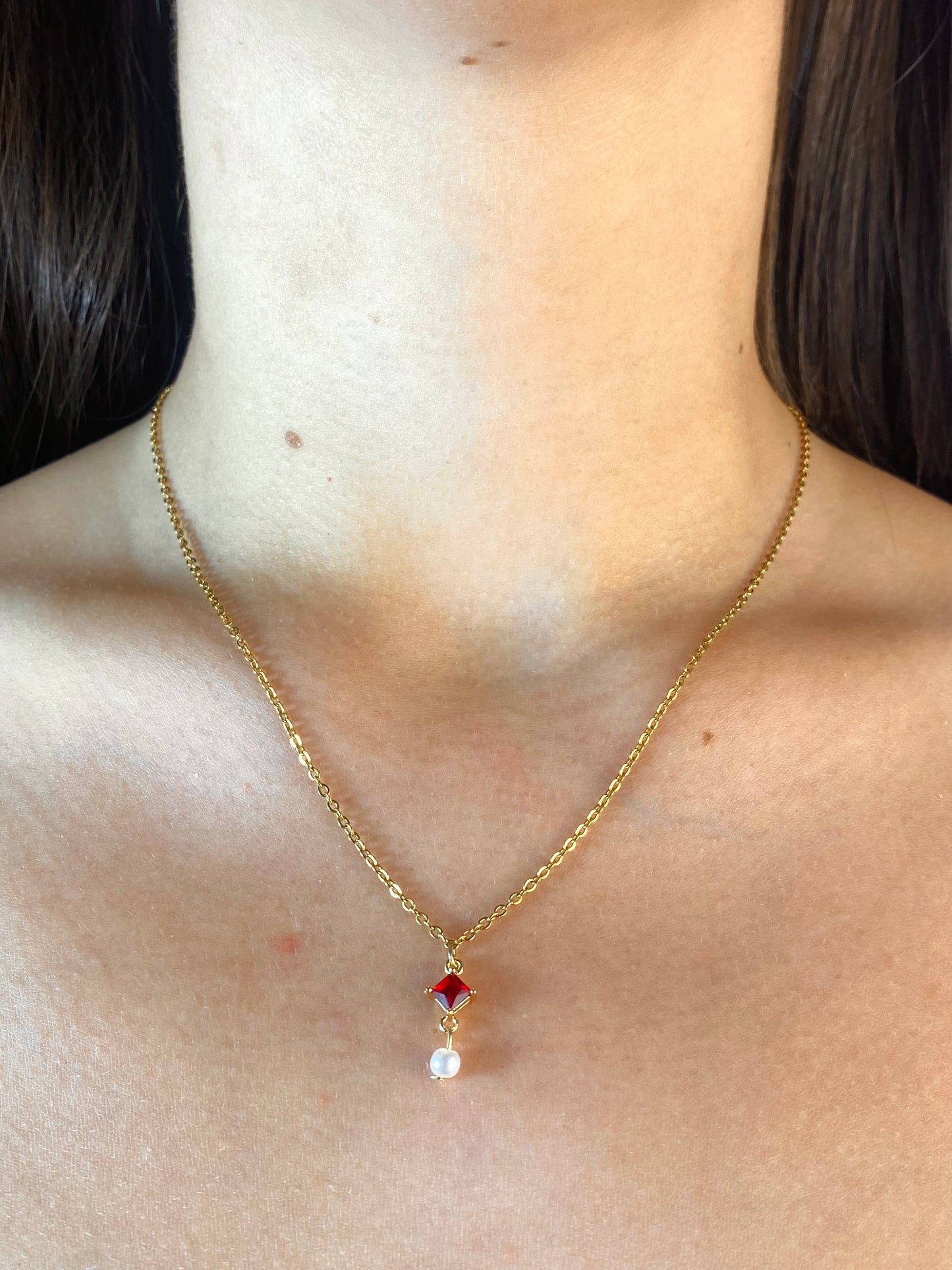 Pearly Delicacy Necklace